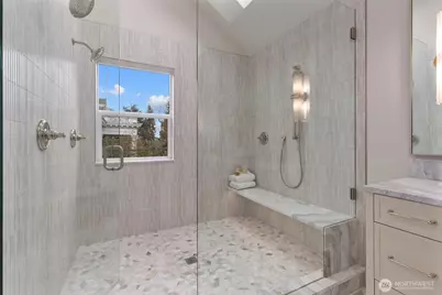 1427 Woodrow Place E, Seattle, WA 98112 - Photo 21