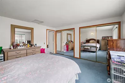 15401 Meridian Avenue N, Shoreline, WA 98133 - Photo 19