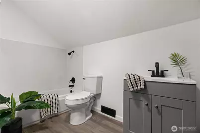 3333 Creek View Court SE, Port Orchard, WA 98366 - Photo 25