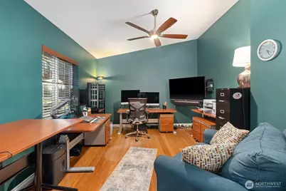 7337 151st Avenue NE, Redmond, WA 98052 - Photo 9