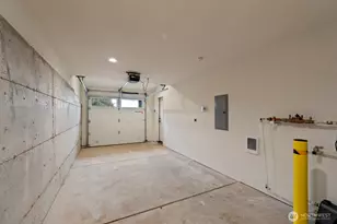 2213 W Bertona St, Seattle, WA 98199 - Photo 15