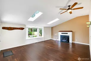 13722 Interlake Ave N, Seattle, WA 98133 - Photo 5