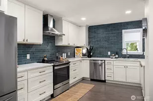 10220 Rainier Ave S, Seattle, WA 98178 - Photo 17