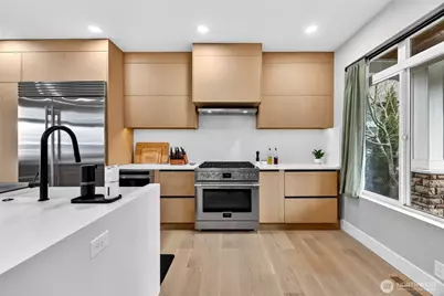 12235 15th Avenue SW, Burien, WA 98146 - Photo 3