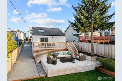 4725 37th Avenue SW, Seattle, WA 98126 - Photo 31