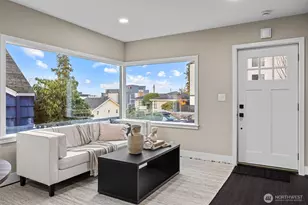 4725 37th Ave SW, Seattle, WA 98126 - Photo 3