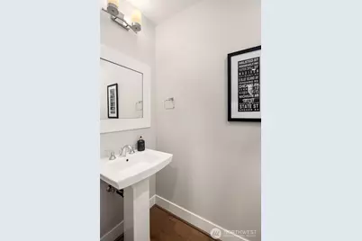 901 W McGraw Street #6, Seattle, WA 98119 - Photo 17