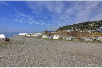 211 Arbor Terrace, Camano Island, WA 98282 - Photo 35