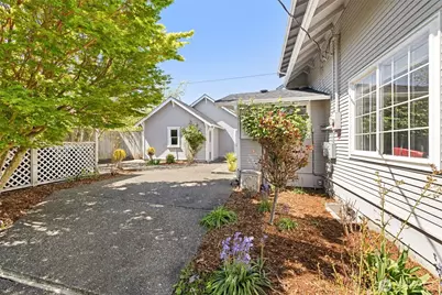 1304 S Oak St, Port Angeles, WA 98362 - Photo 7