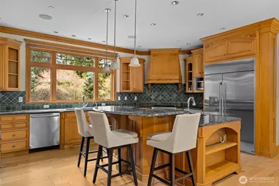 22025 NE 82nd Place, Redmond, WA 98053 - Photo 5