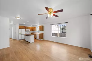 1225 Hemlock Pl, Mount Vernon, WA 98273 - Photo 7