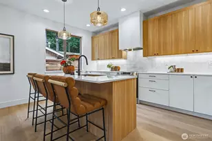 11247 108th Ave NE, Kirkland, WA 98033 - Photo 13