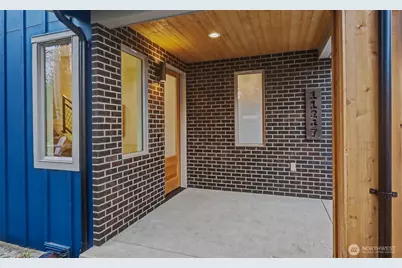 11247 108th Avenue NE, Kirkland, WA 98033 - Photo 3