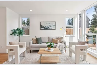 20205 5th Avenue NW, Shoreline, WA 98177 - Photo 3