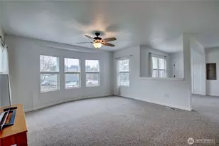 3196 Hawks Prairie Rd, Oak Harbor, WA 98277 - Photo 9