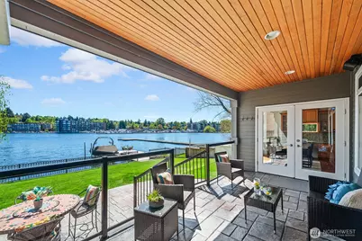 8696 Island Drive S, Seattle, WA 98118 - Photo 31