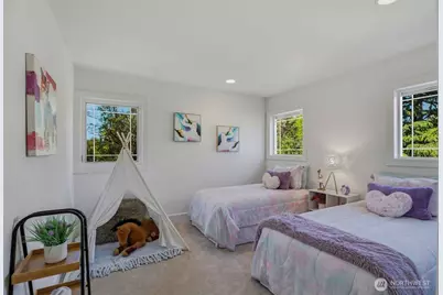 8696 Island Drive S, Seattle, WA 98118 - Photo 25