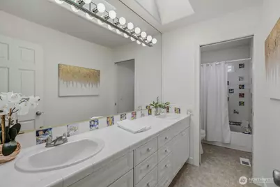 8696 Island Drive S, Seattle, WA 98118 - Photo 27