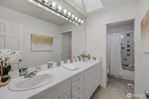 8696 Island Dr S, Seattle, WA 98118 - Photo 27
