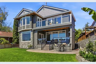 8696 Island Drive S, Seattle, WA 98118 - Photo 29
