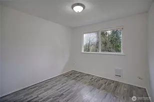 11907 47th Dr NE, Marysville, WA 98271 - Photo 17