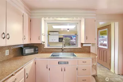 111 R Street SE, Auburn, WA 98002 - Photo 9