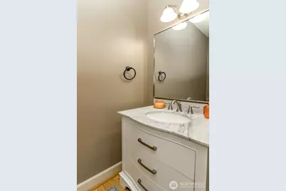 15120 Daffodil Street Ct E, Sumner, WA 98390 - Photo 15