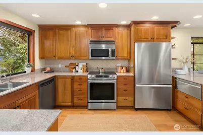 6555 NE Windermere Road, Seattle, WA 98105 - Photo 15