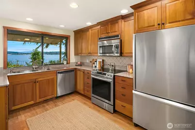 6555 NE Windermere Road, Seattle, WA 98105 - Photo 13