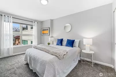 621 5th Avenue N #403, Seattle, WA 98109 - Photo 15