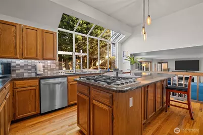 13426 SE 182nd Street, Renton, WA 98058 - Photo 9