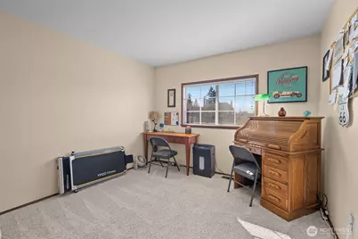 13426 SE 182nd Street, Renton, WA 98058 - Photo 17