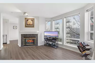 3028 Western Avenue #110, Seattle, WA 98121 - Photo 5