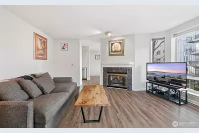 3028 Western Avenue #110, Seattle, WA 98121 - Photo 5