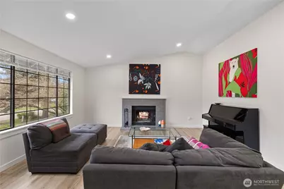 1112 S 23rd Street, Renton, WA 98055 - Photo 5