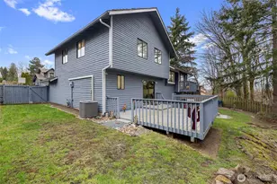 1112 S 23rd St, Renton, WA 98055 - Photo 21