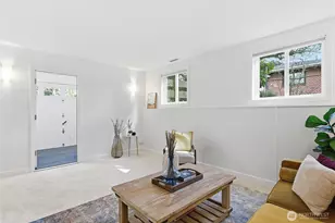 1049 S 112th St, Seattle, WA 98168 - Photo 19