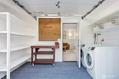 1049 S 112th Street, Seattle, WA 98168 - Photo 21