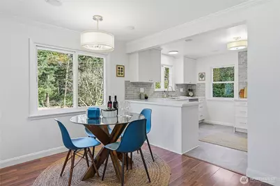 1049 S 112th Street, Seattle, WA 98168 - Photo 7