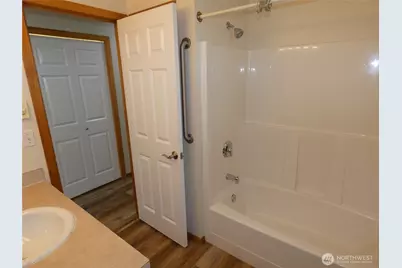 808 S Chase Street, Port Angeles, WA 98362 - Photo 17