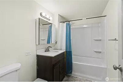 3028 Western Avenue #214, Seattle, WA 98121 - Photo 15