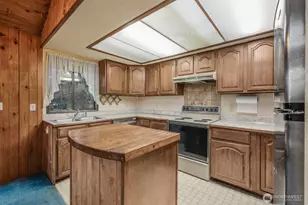 8388 N Pass Rd, Sumas, WA 98295 - Photo 13