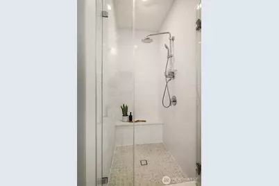 7637 46th Avenue S #A, Seattle, WA 98118 - Photo 31