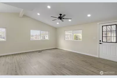 5900 64th Street NE #217, Marysville, WA 98270 - Photo 5