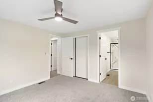 5900 64th St NE, Marysville, WA 98270 - Photo 13