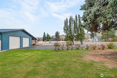 407 N Western Avenue, Wenatchee, WA 98801 - Photo 39