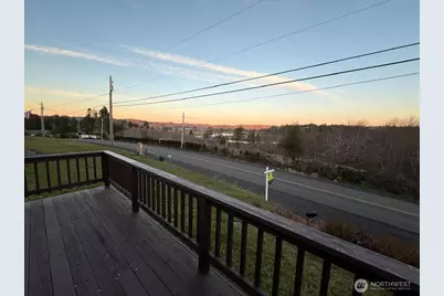 1132 Fowler Street, Raymond, WA 98577 - Photo 17