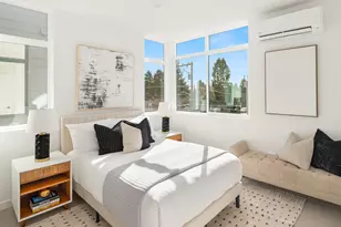 632 N 92nd St, Seattle, WA 98103 - Photo 11