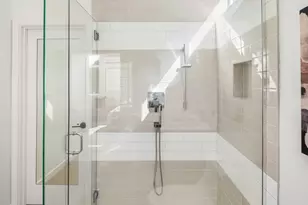 632 N 92nd St, Seattle, WA 98103 - Photo 13