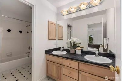 1665 204th Avenue NE, Sammamish, WA 98074 - Photo 27